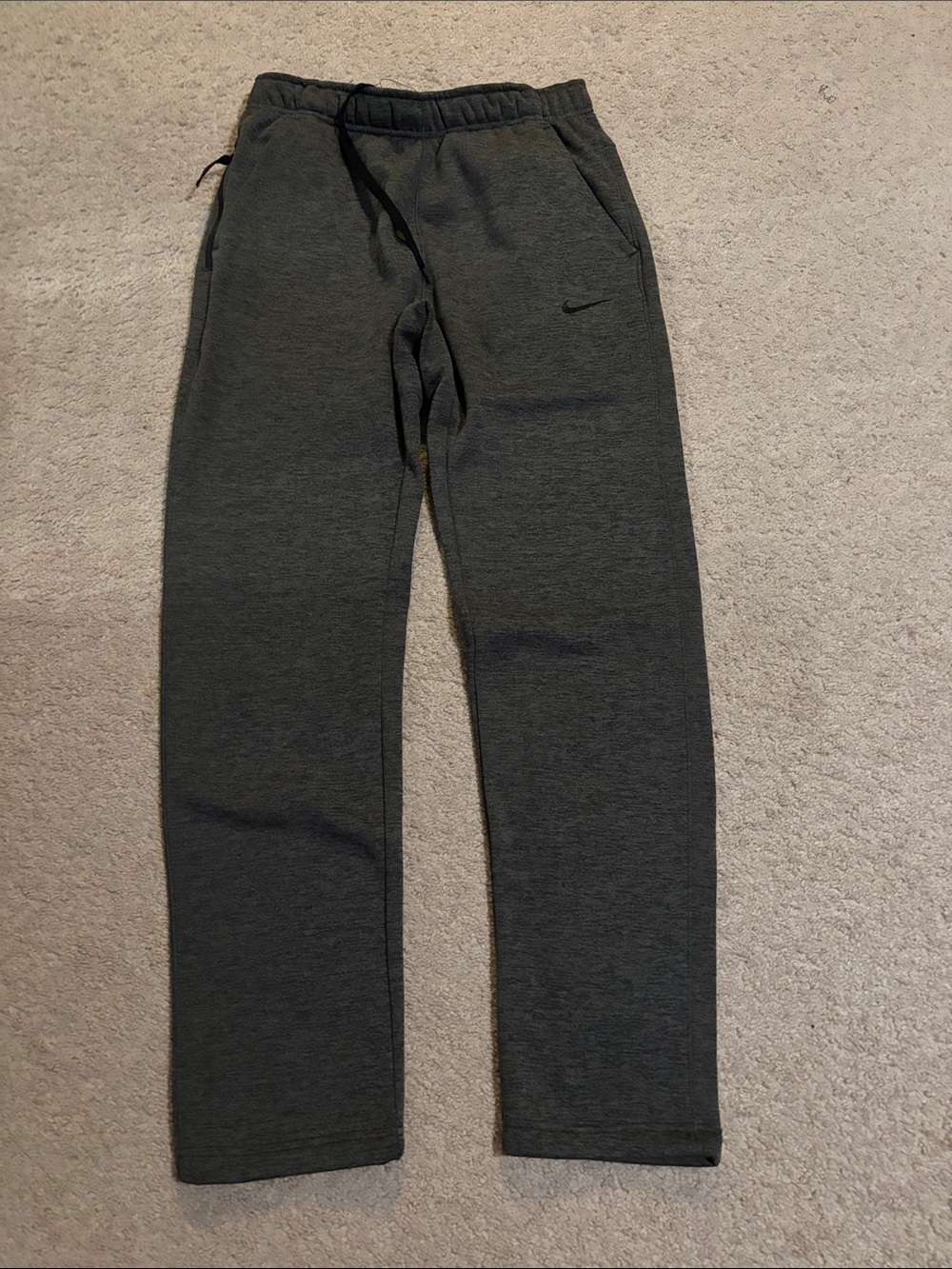 Men’s Dark Gray Fleece Pants size Small